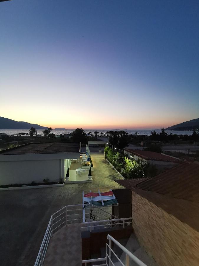 Dolce Italia Hotel Радима Экстерьер фото