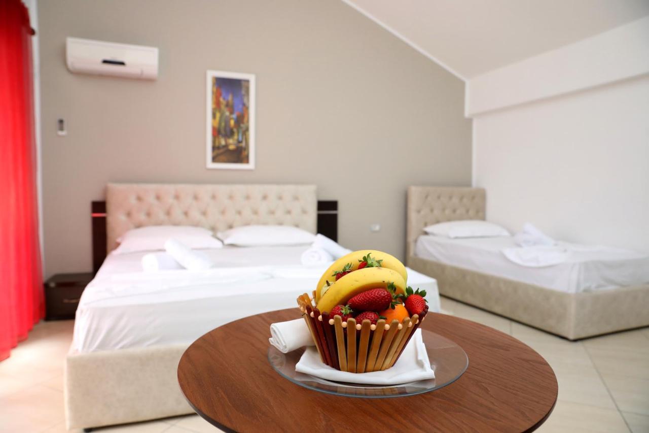 Dolce Italia Hotel Радима Экстерьер фото
